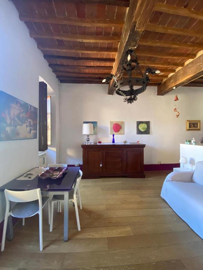 Aurora88 Apartments Arezzo Esterno foto